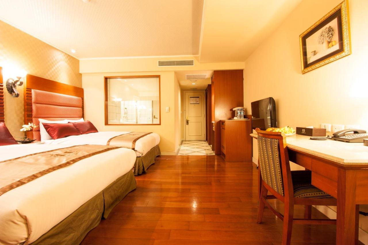 Hualien Charming City Hotel Exterior photo
