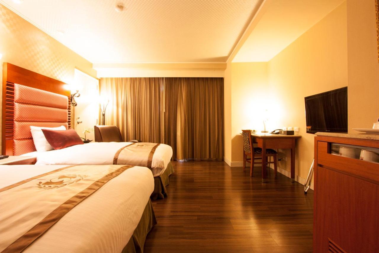 Hualien Charming City Hotel Exterior photo